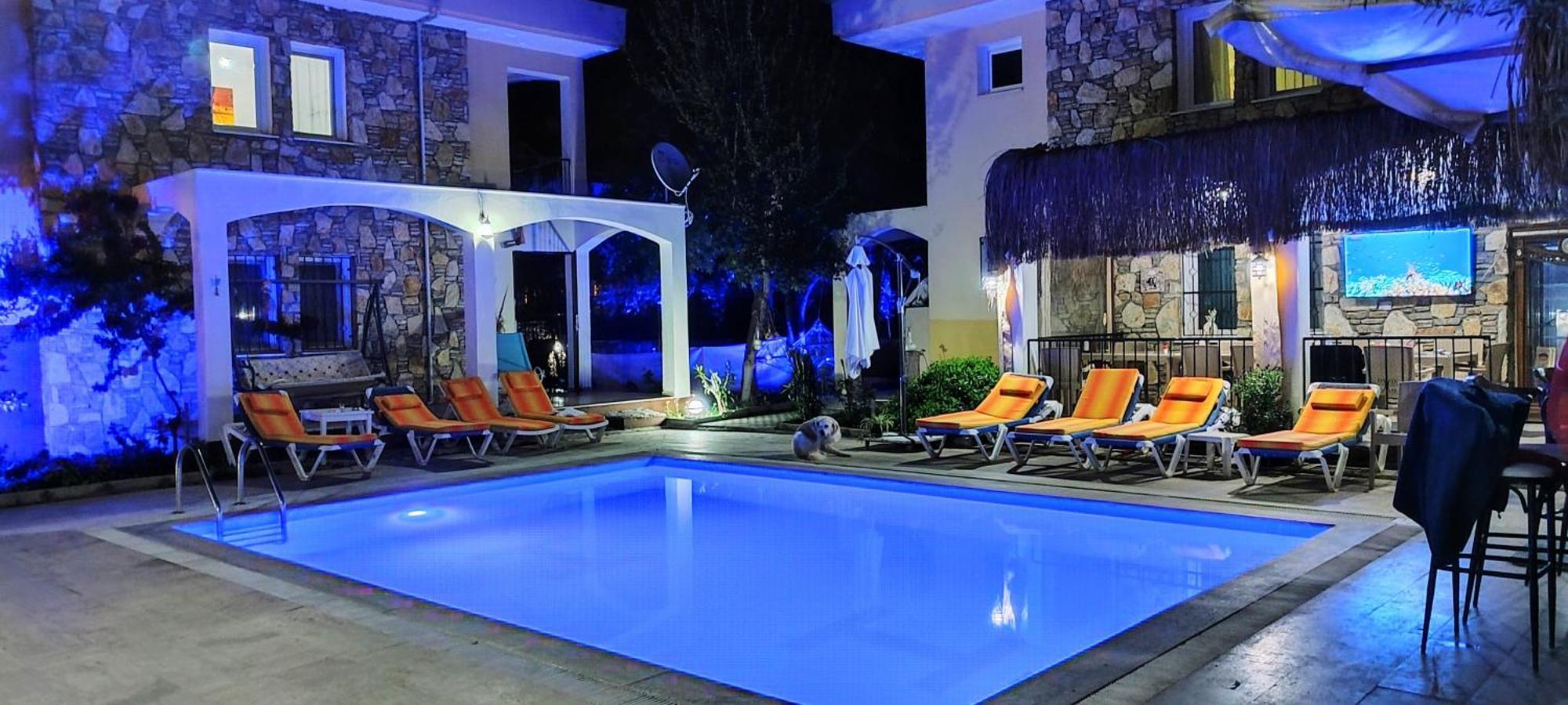 Cileks Apart Otel Fethiye Zewnętrze zdjęcie